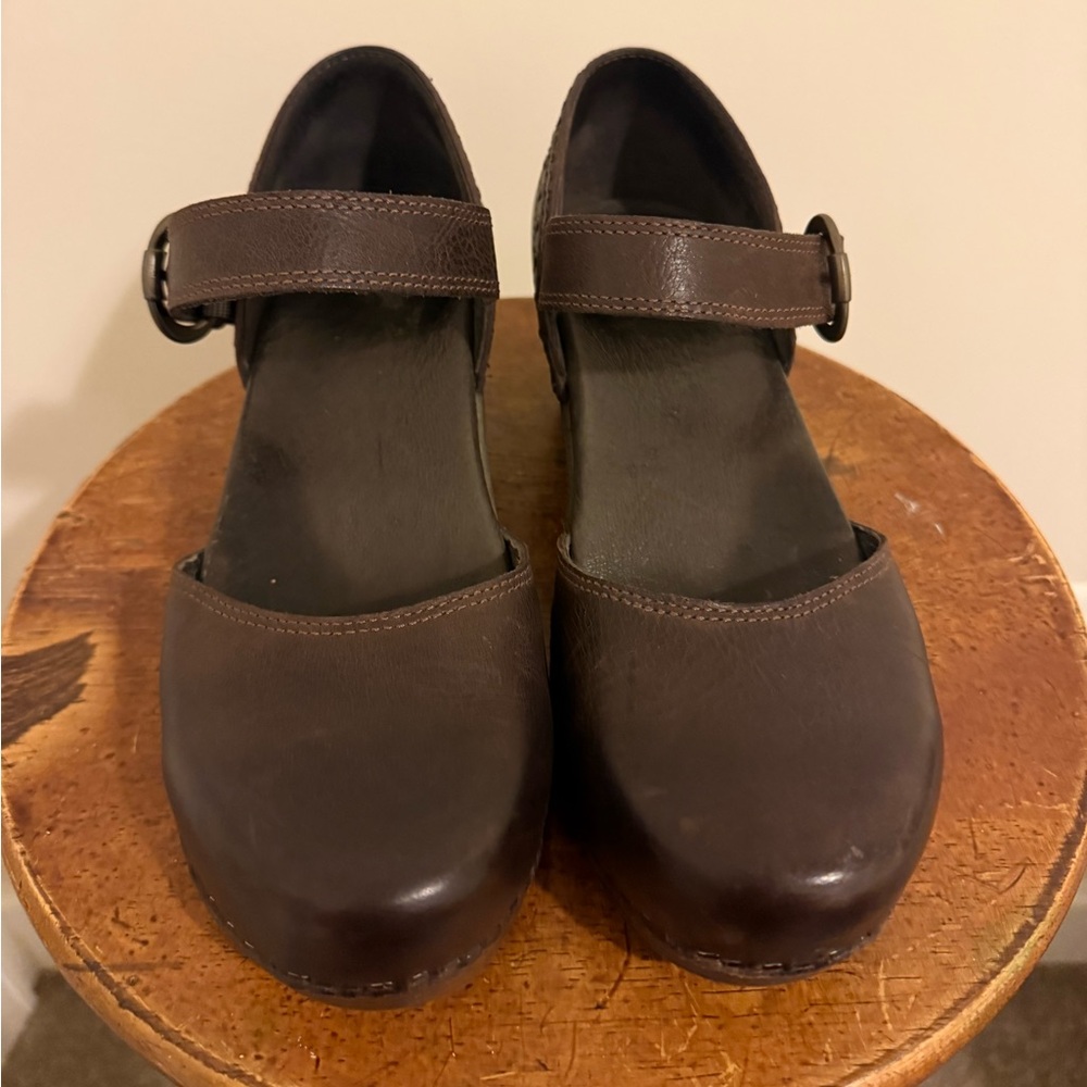 Dansko Brown Leather Mary Jane Block Heel Women’s Shoes Size 39